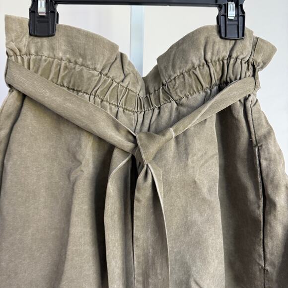 Express sz S Olive Green Linen Blend High Rise Belted Paperbag Shorts - Picture 2 of 9
